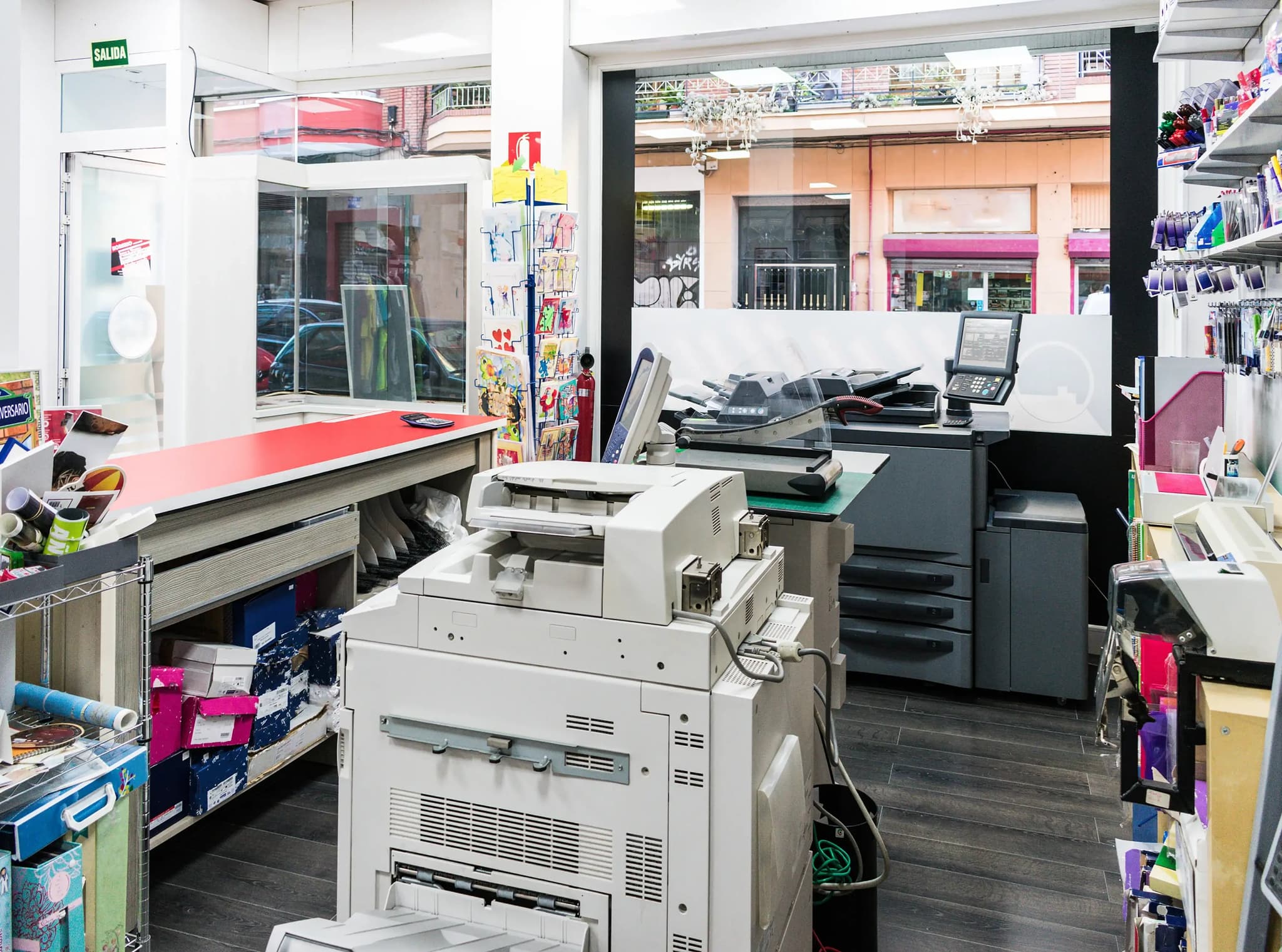 Best Printing shops close to me for Fast Service
